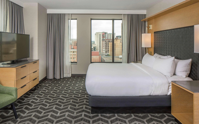 Hilton Des Moines Downtown