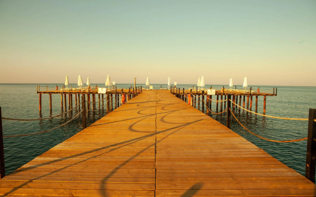 Raymar Resort & Aqua