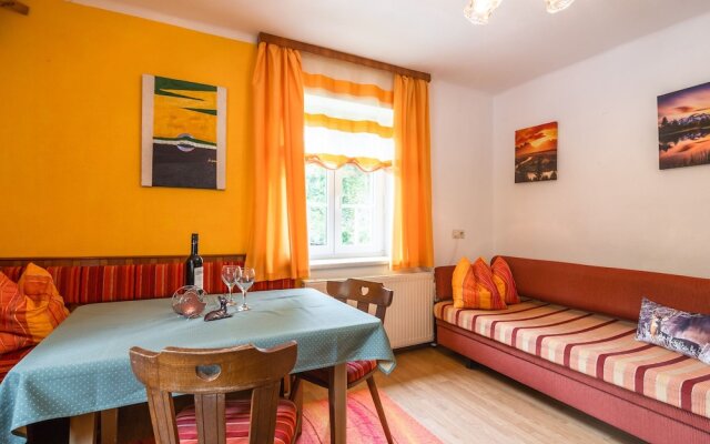 Spacious Holiday Home in Tröpolach near Ski Area