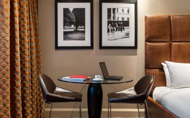 Radisson Blu Hotel, London Heathrow