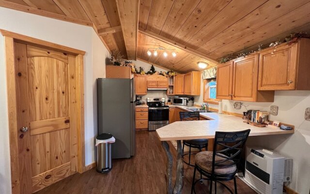 Blue Spruce Apartment