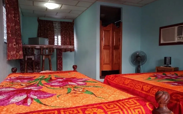 Santa Clara Cuba Bed and Breakfast Hostal Vista Park
