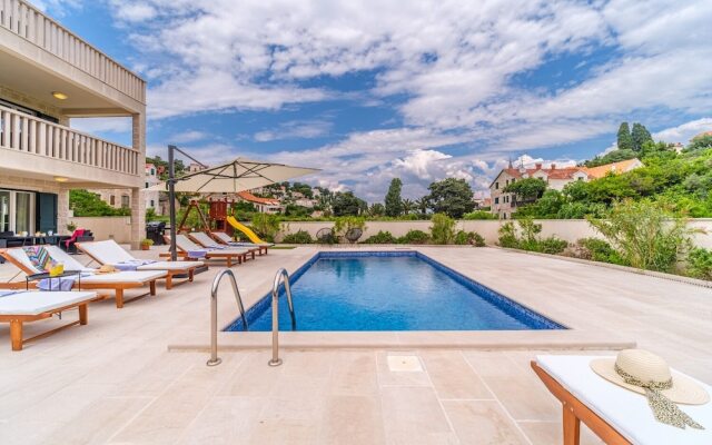 Villa Gold - Private Pool & Grill - H