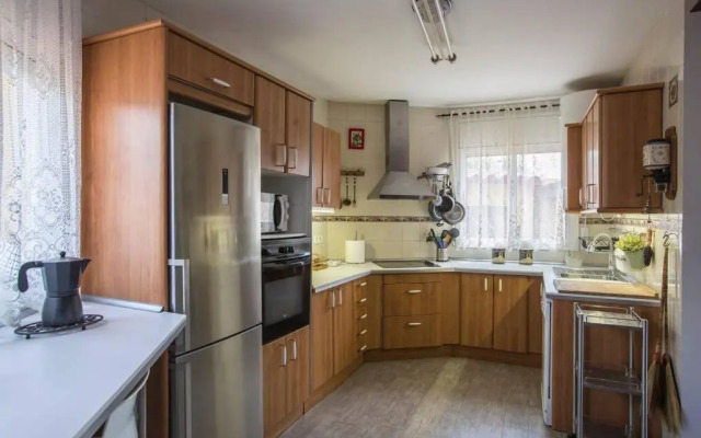 Amazing Vila close to Sitges, jacuzzi, swimming pool & exellent views