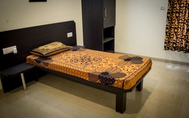 4BHK by Tripvillas Holiday Homes