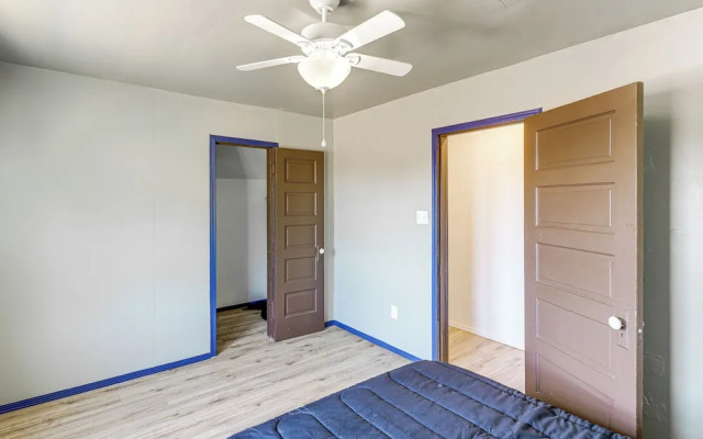 Quaint Family Retreat in Fairbury!