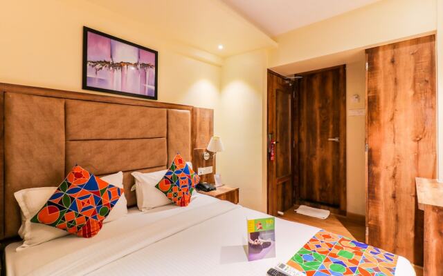 FabHotel Byaris International