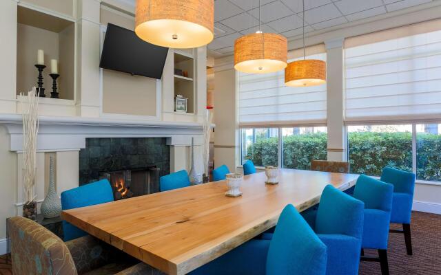 Hilton Garden Inn Bakersfield