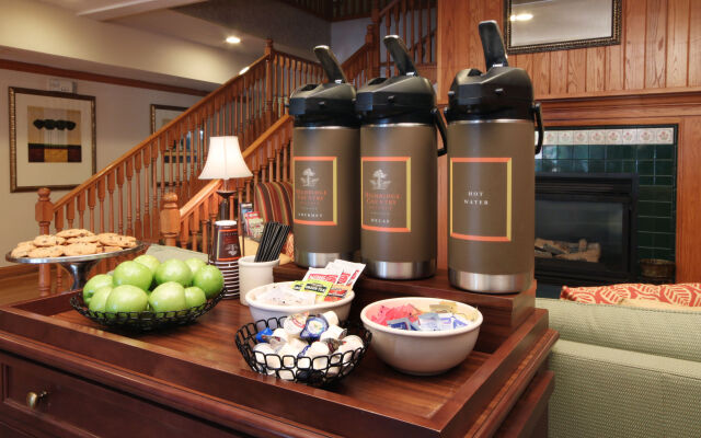 Country Inn & Suites by Radisson, Big Flats (Elmira), NY