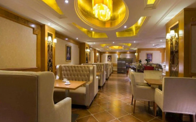 Vienna Hotel Guangzhou Chimelong Dashi Metro Station