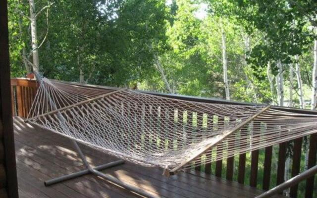Aspen Hollow Bed & Breakfast