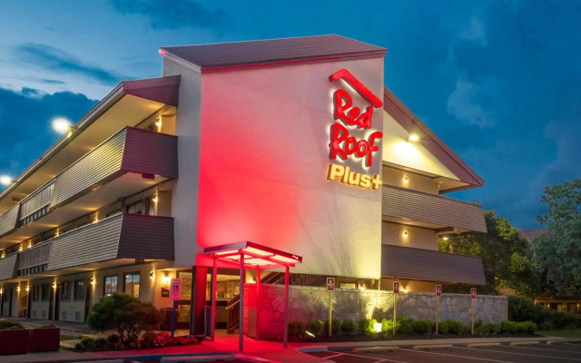 Red Roof Inn PLUS+ Secaucus - Meadowlands - NYC