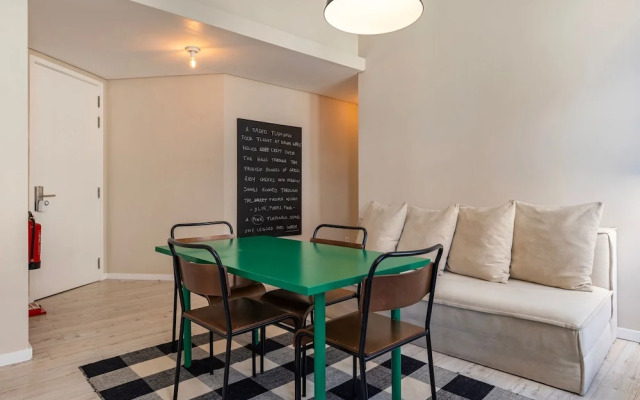 Carmo 43 by LovelyStay