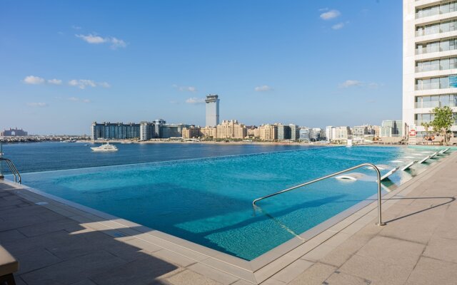 YOUR STAY Apartments Luxury Beachfront Living