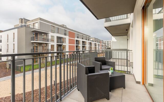 Wilanów Balcony & Parking by Renters