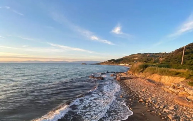 Belvilla by OYO Botti House