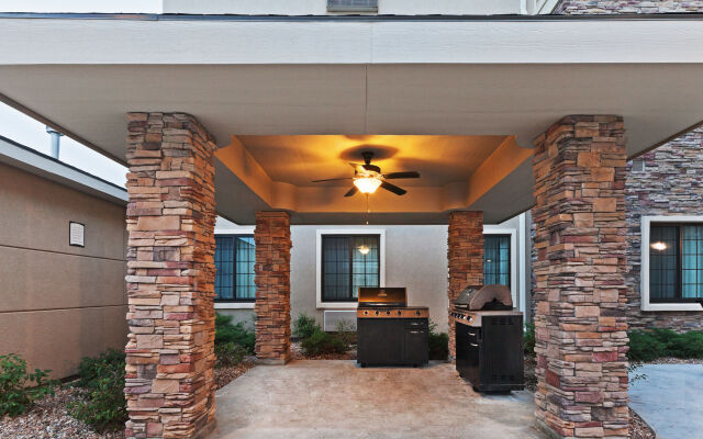 Staybridge Suites Wichita by IHG