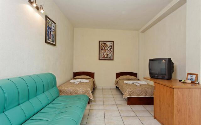 Park Hotel Briz All Inclusive- Free Parking