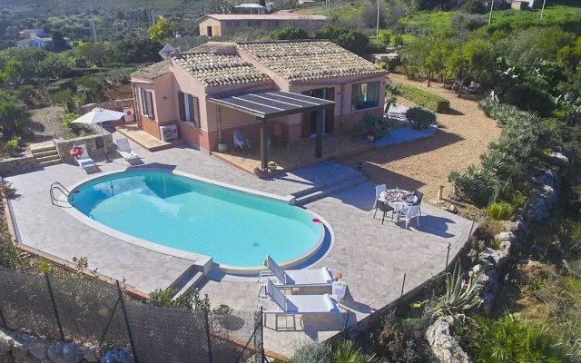 Villa Tarì