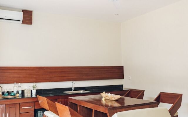 Taj Maza Sunset Villas