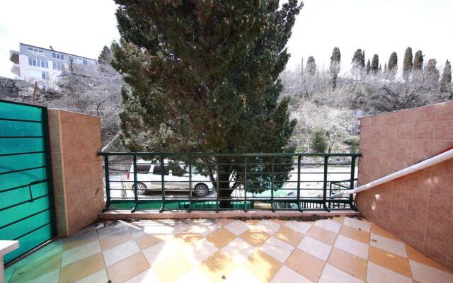 Гостевой Дом Кипарис