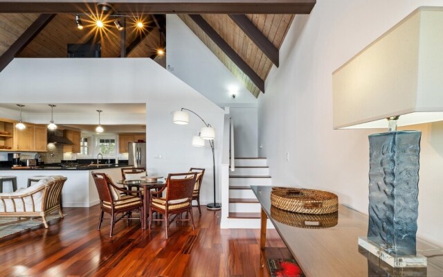 Hualalai 2 Bedroom Home by RedAwning