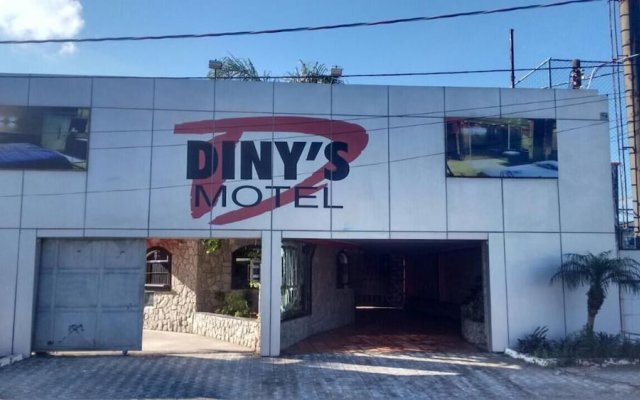 Dinys Motel - Adults Only