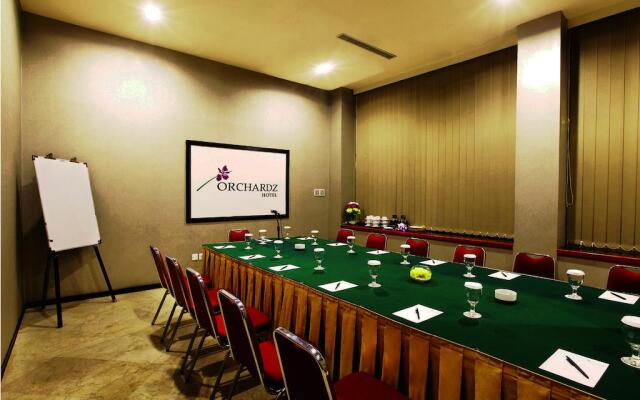 Hotel Orchardz Jayakarta