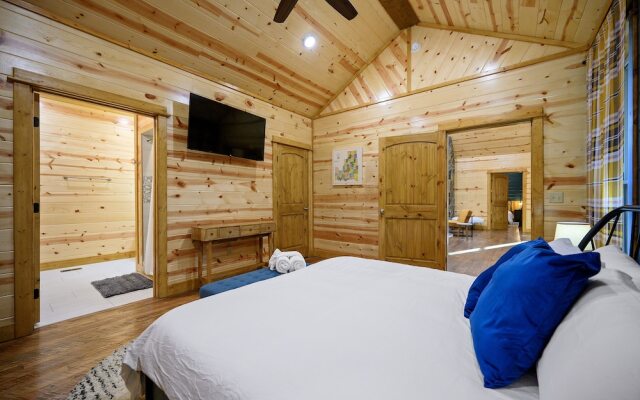 The Lodge by Boutiq in Broken Bow