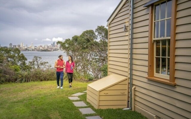 Steele Point Cottage