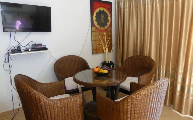 VIP Chain Resort