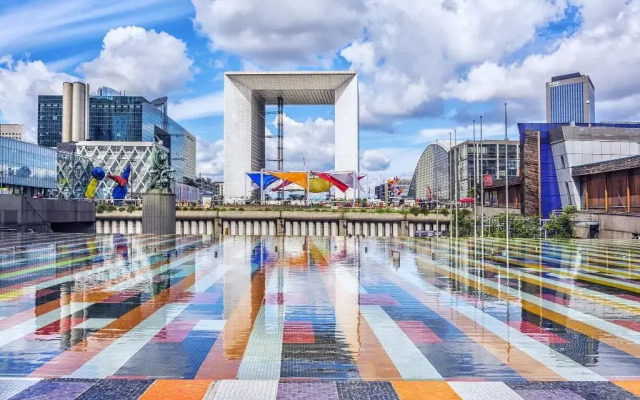 Renaissance Paris La Defense Hotel