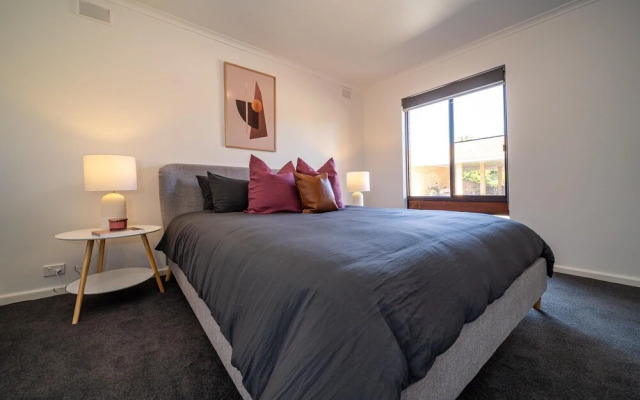 Harmony at Henley Beach-Wifi - Nespresso - Netflix