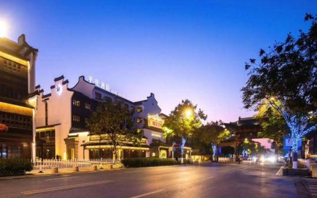Ziye Grand Hotel - Tongxiang