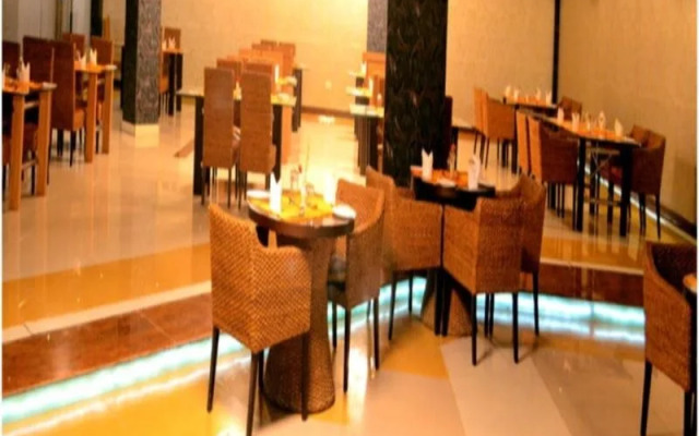 Meuse Jupiter Business and Luxury Hotel