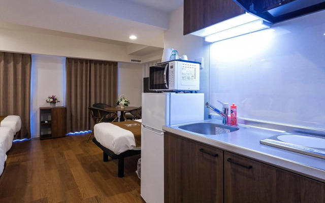 Living Inn Asahibashiekimae Premier