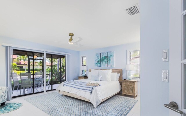 Yellow Pine Duplex Close to Pool & Tennis