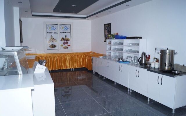 Delfin Otel