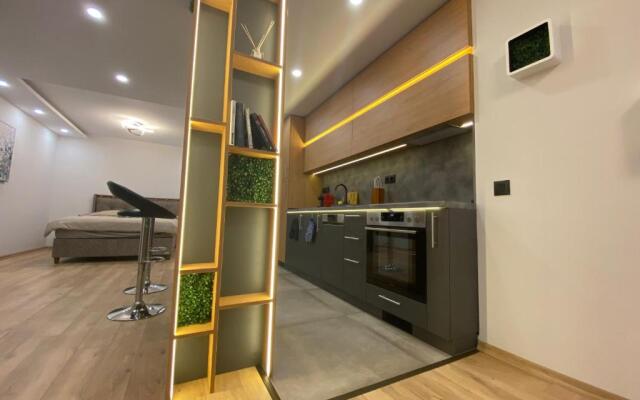 DV13 Luxury Suite Sofia Center