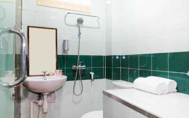 Capital O 217 A1 Hotel