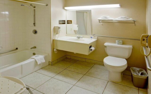Econo Lodge Austin South