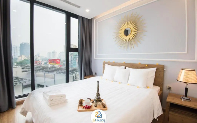Sunny Vinhomes Metropolis Apartment
