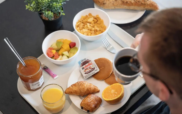 Hôtel Kyriad Nantes Est - Carquefou