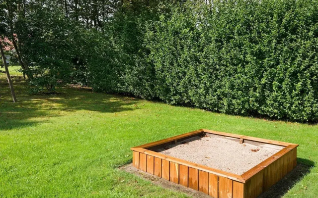 6 Person Holiday Home in Hemmet-by Traum