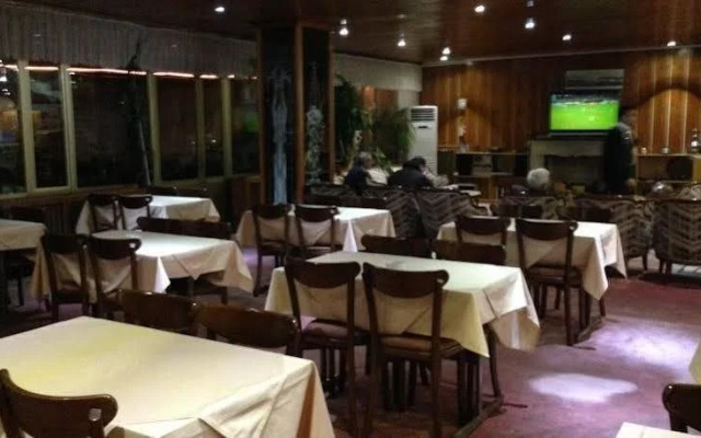 Otel Dikmen