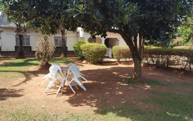 Paula Guest House