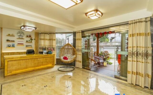 Yandang Mountain Yunqi Small Building