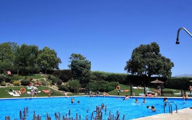 Enticing Holiday Home in Galapagar with Private Terrace