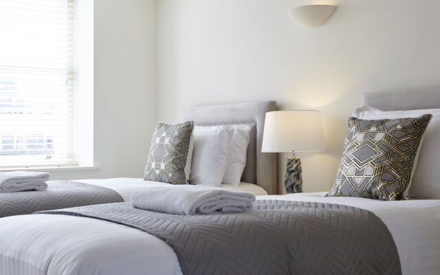 Your Apartment Redcliffe Parade - No.3