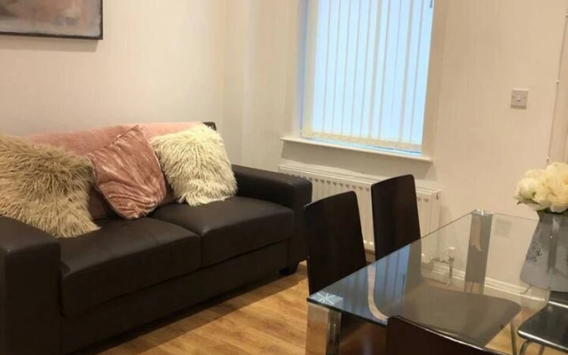 Lovely 4-bed House in Anfield all En-suite,